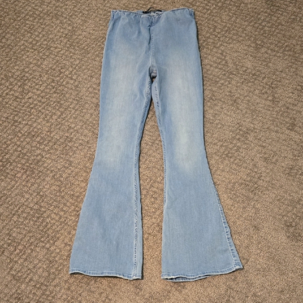Hollister Pull On Flare Jeans